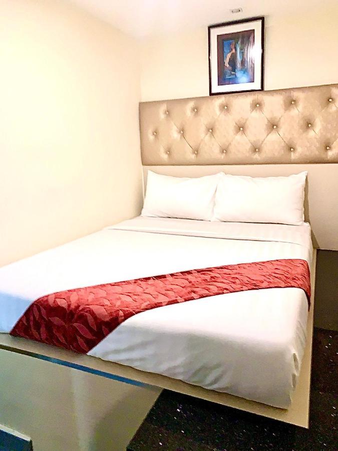 Sandpiper Hotel Сингапур Экстерьер фото